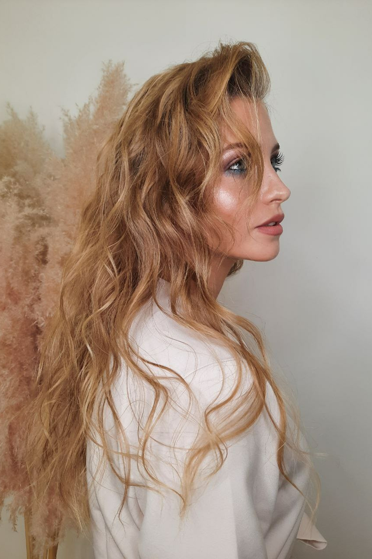 Модель для предметной съемки Диана В.С-Петербург | Sale Easy