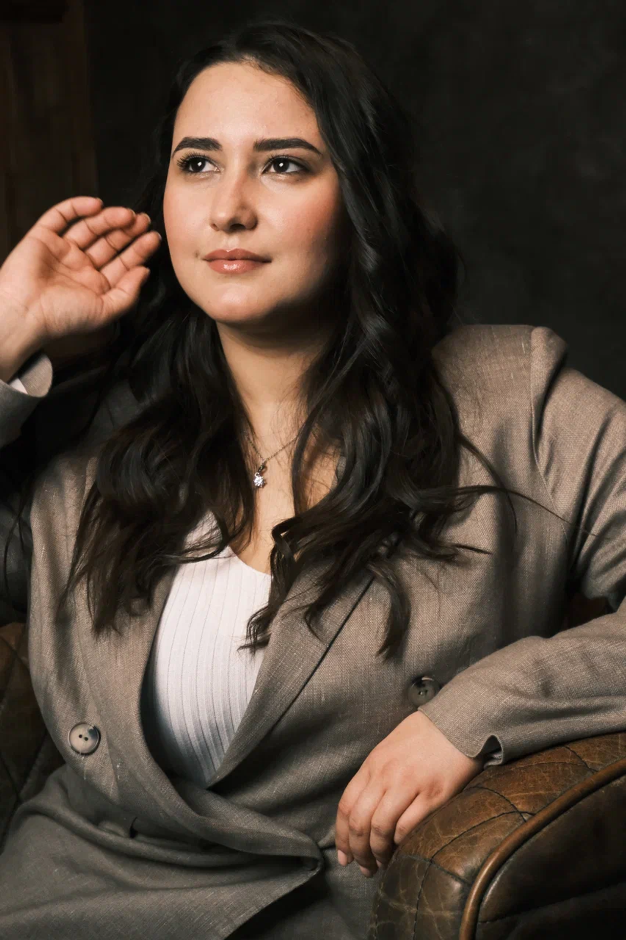 Модель для предметной съемки Софья Москва| Sale Easy