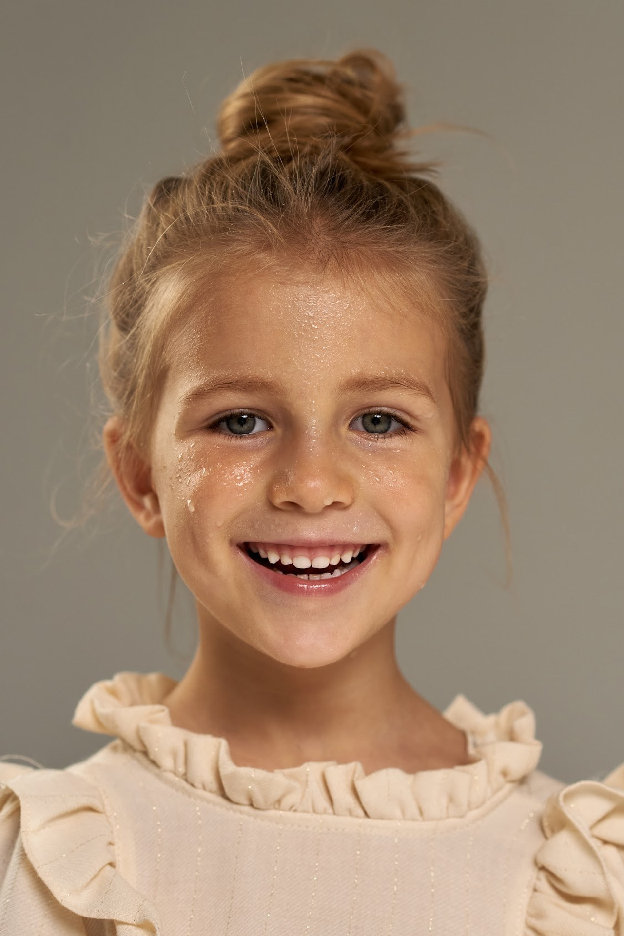 Модель для предметной съемки Маргарита Е. Н.Н.| Sale Easy