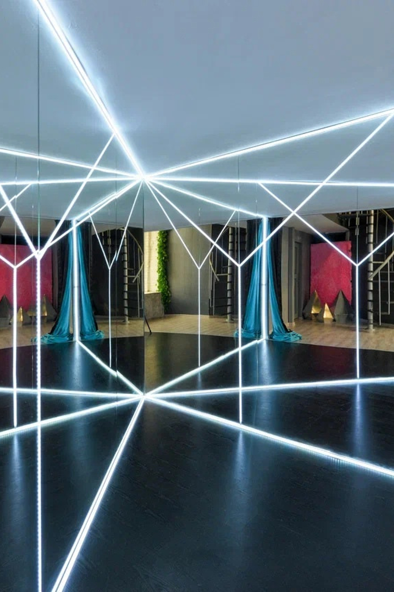 Студия PROSVET — зал Orlight для предм. съемки С.-Пб|Sale Easy