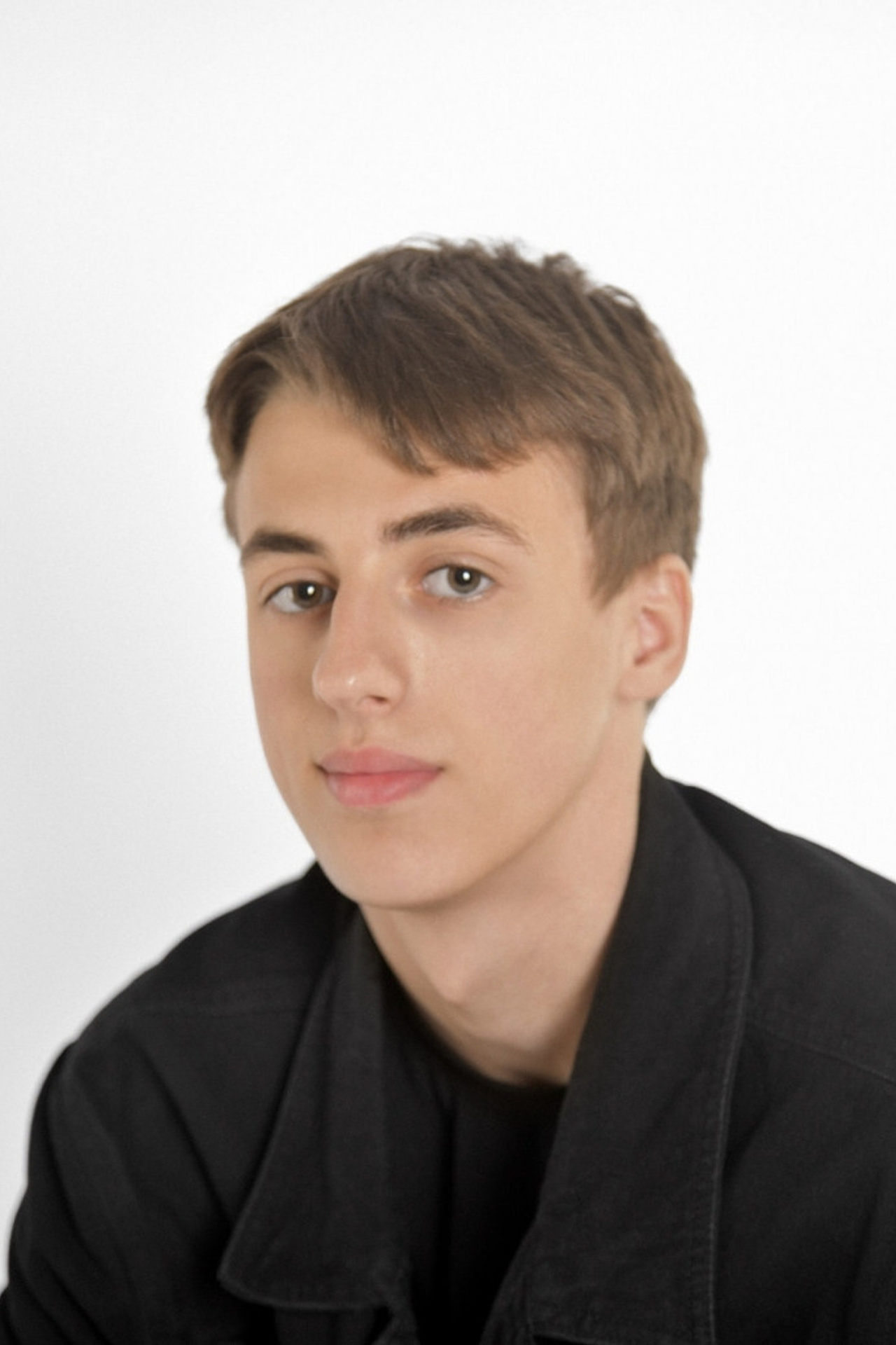 Модели дети для предметной съемки Егор Москва | Sale Easy