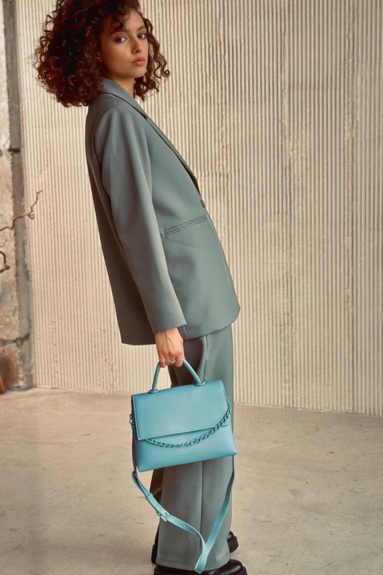 Модель для предметной съемки Анна Ш. С.-Пб| Sale Easy