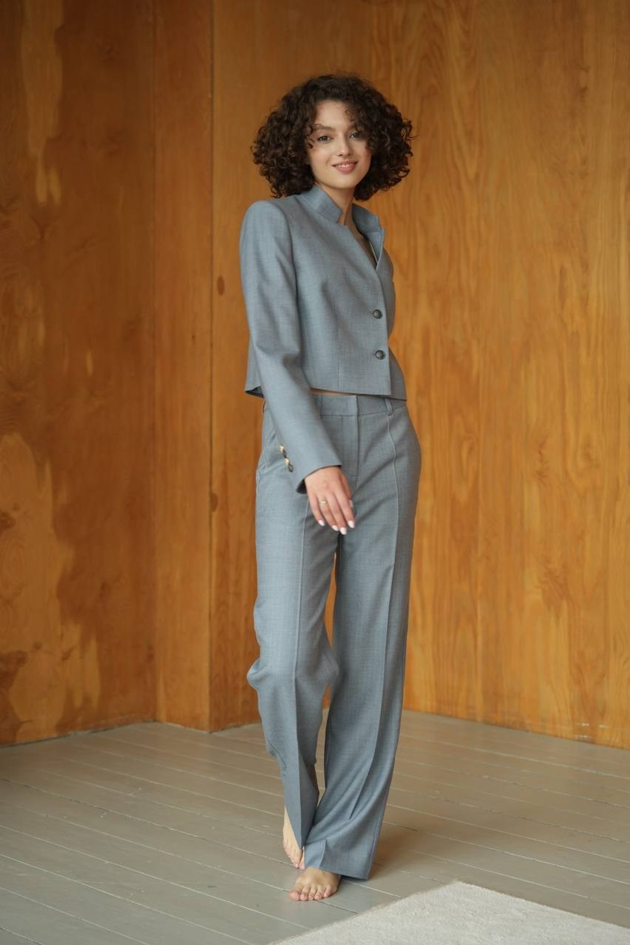 Модель для предметной съемки Анна Ш. С.-Пб| Sale Easy