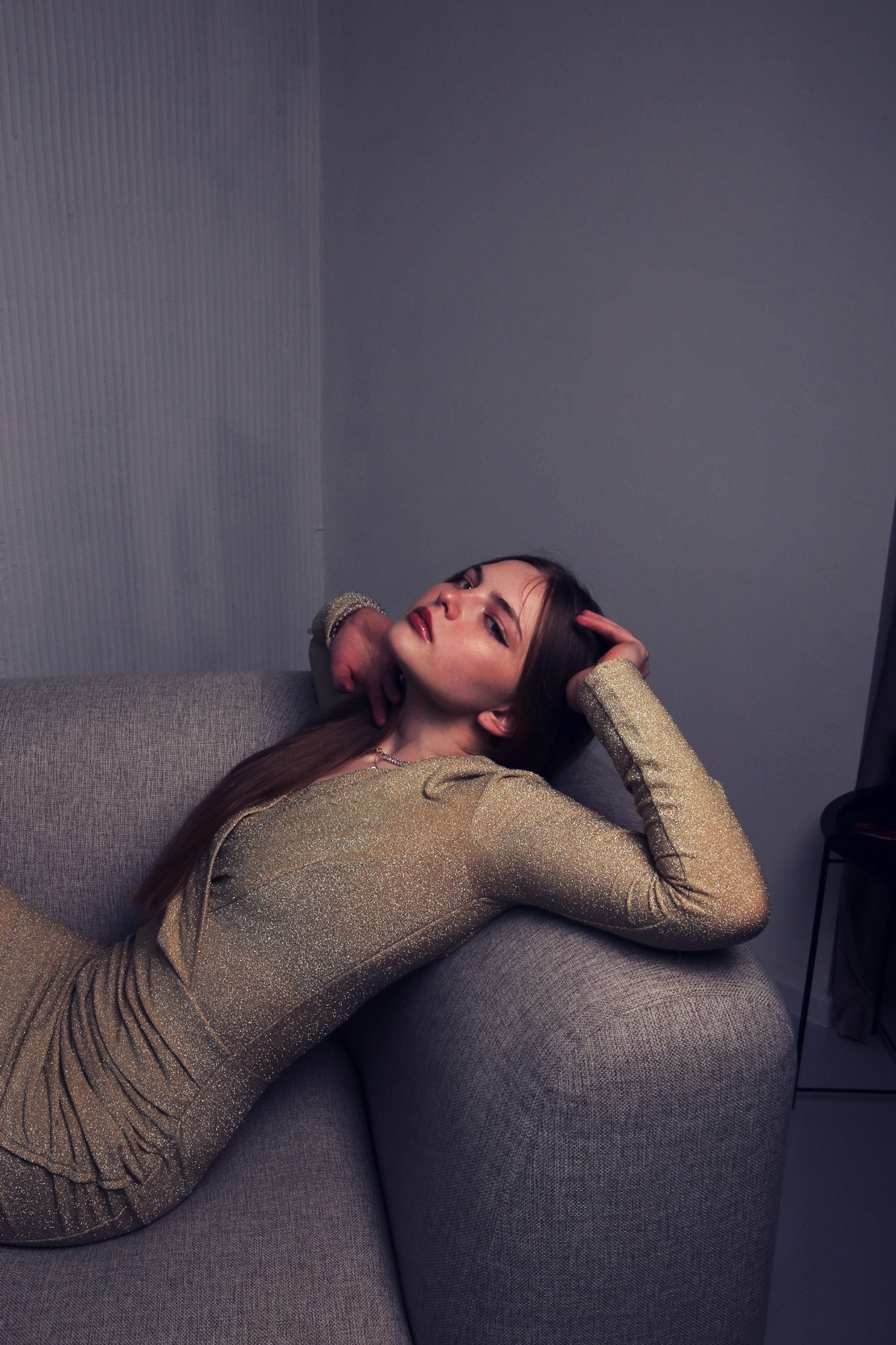 Модель для предметной съемки Зарина Москва| Sale Easy