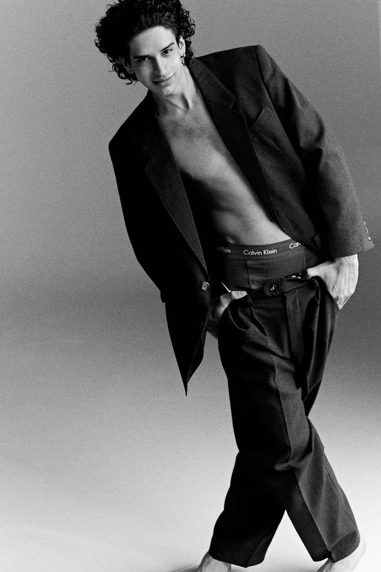 Модель для предметной съемки Егор Ж. Москва | Sale Easy