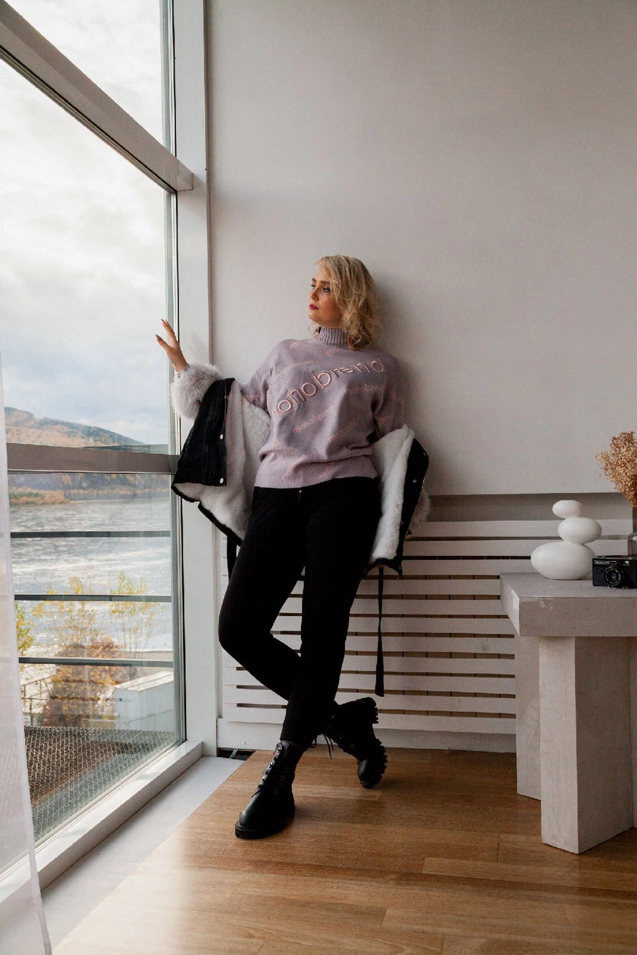 Модель plus size для предметной съемки Кристина А.Красноярск|Sale Easy