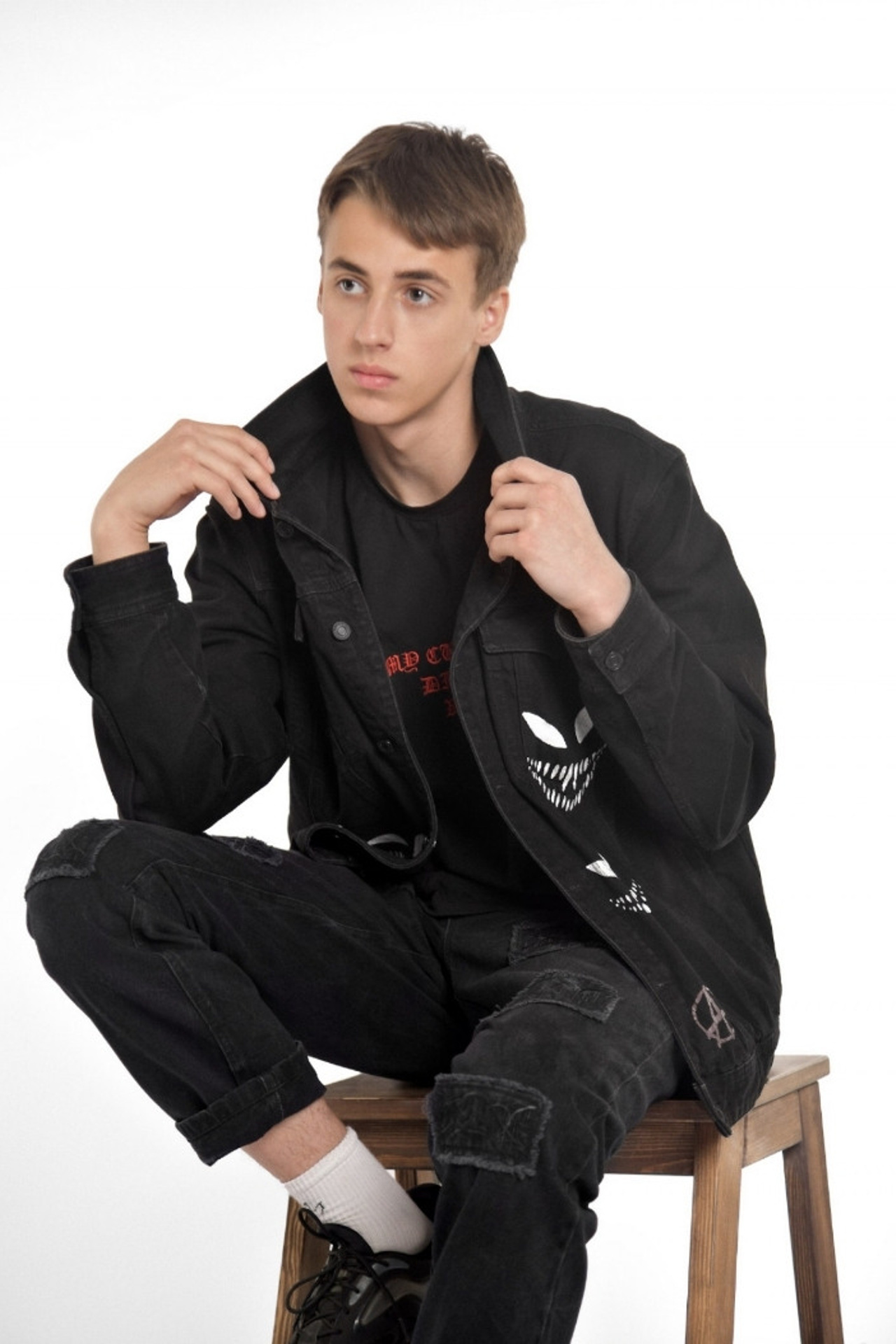 Модели дети для предметной съемки Егор Москва | Sale Easy