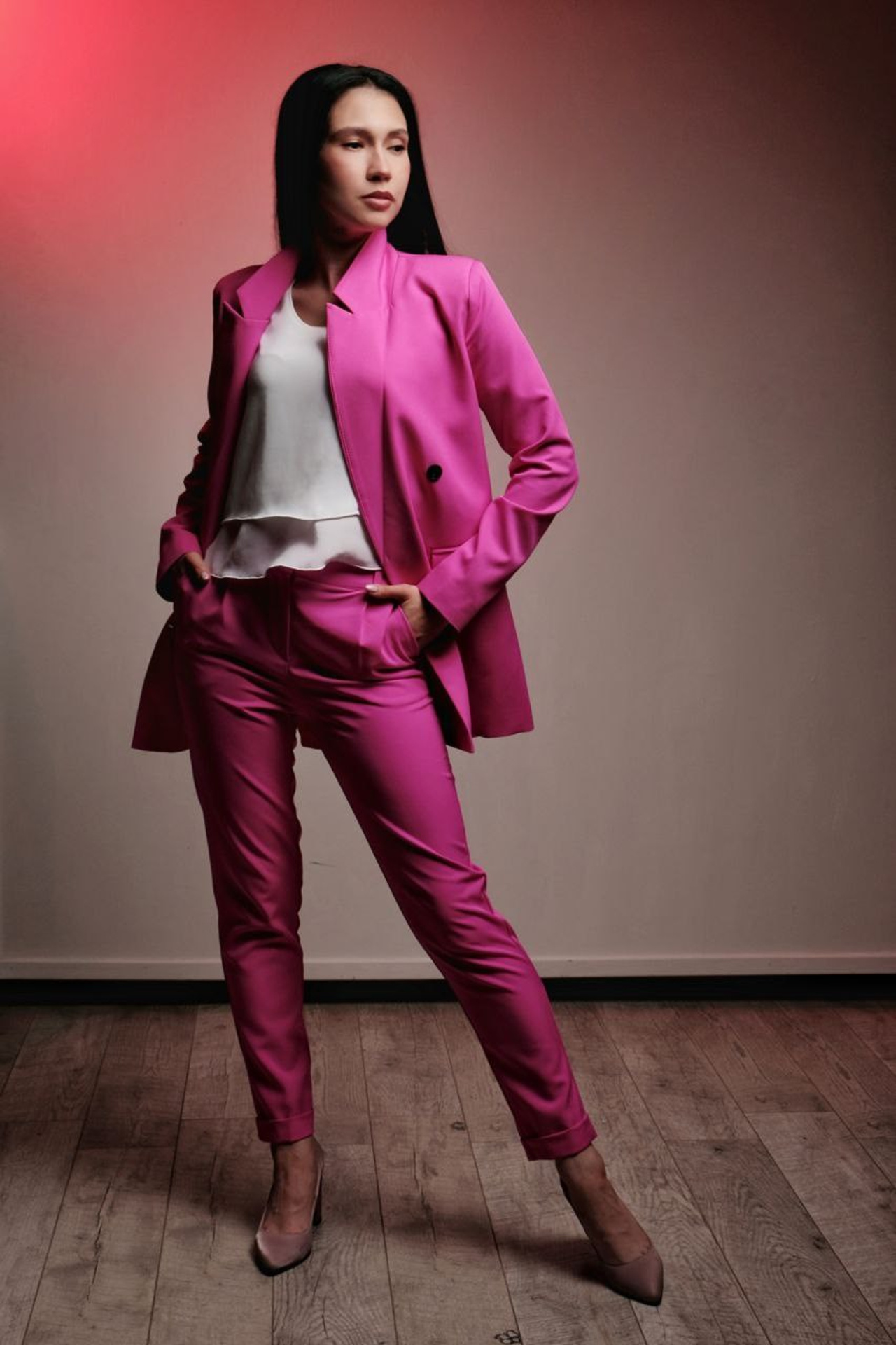 Модель для предметной съемки Элина В. Казань| Sale Easy