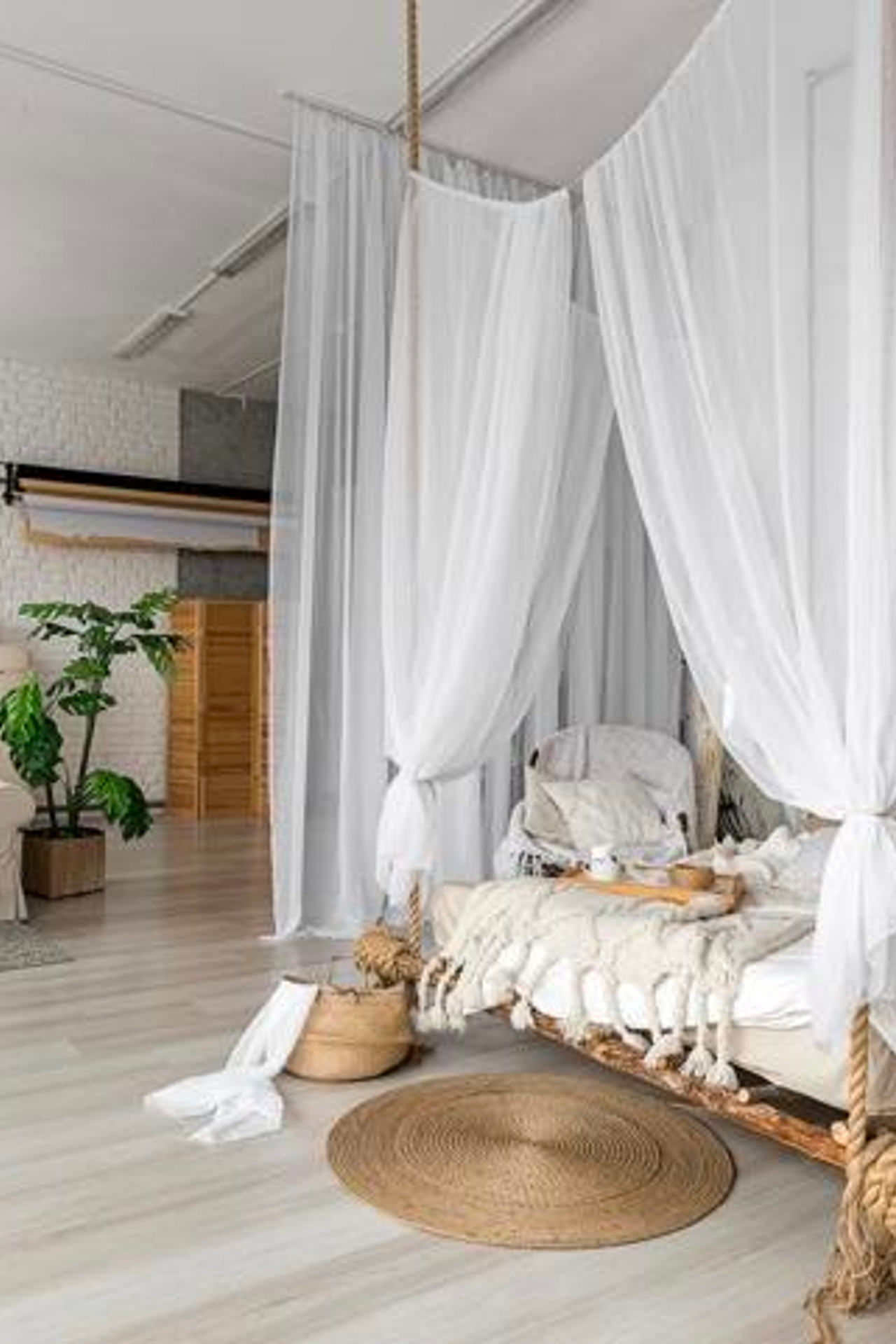 Студия Studio Location для предметной съемки Москва | Sale Easy