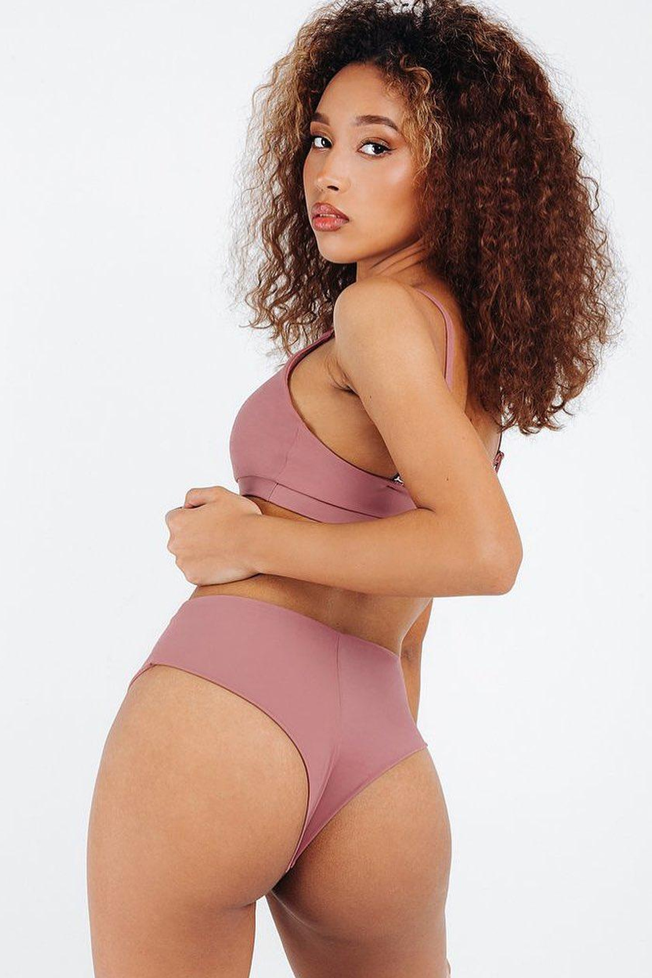 Виктория | id 10127