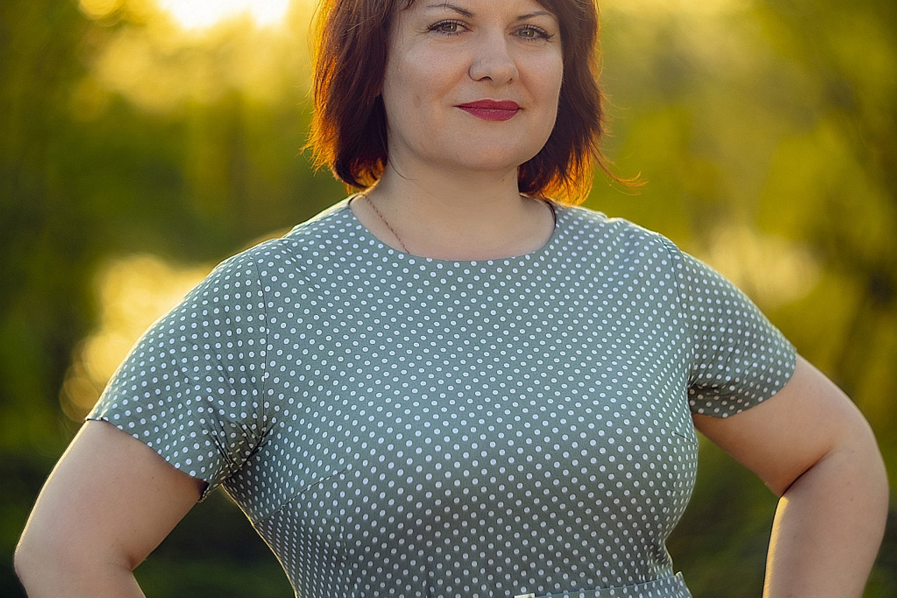 Весенняя прогулка на закате в Платоновском парке города Тулы.