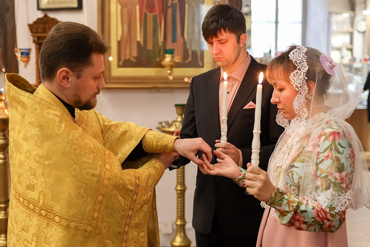 Венчание (Камера Canon R, оптика 50 mm f1,4)