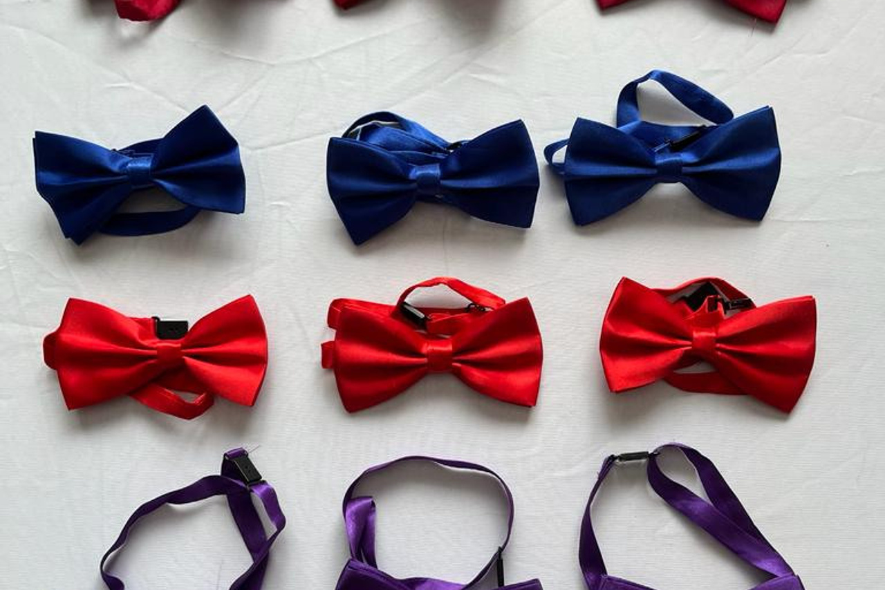 ЛЕНТЫ НА ВЫПУСКНОЙ. ВЫПУСКНЫЕ АЛЬБОМЫ И ФОТОКНИГИ