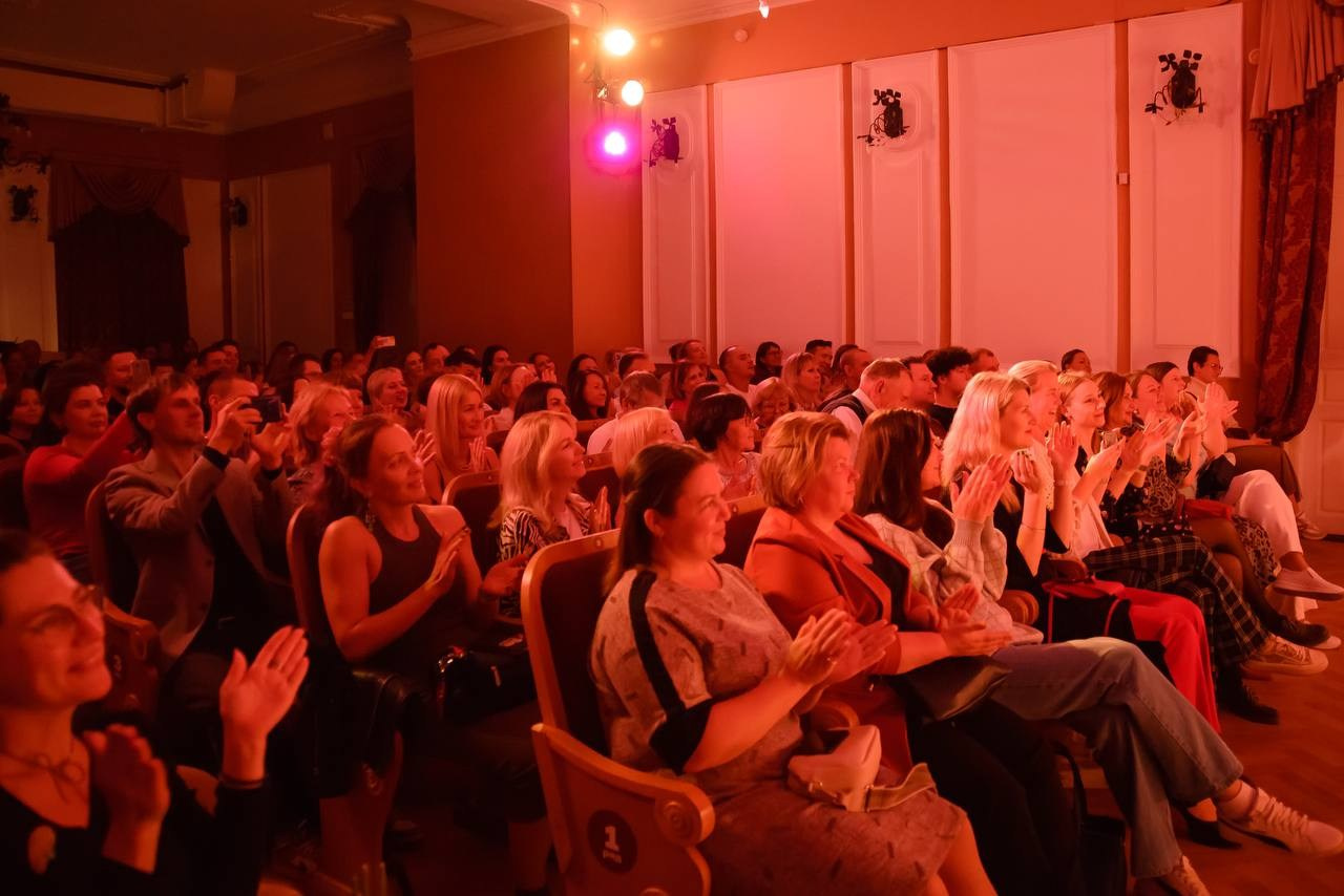 Театр в лицах. ЖиваЯ — театр Ксении Сосновских