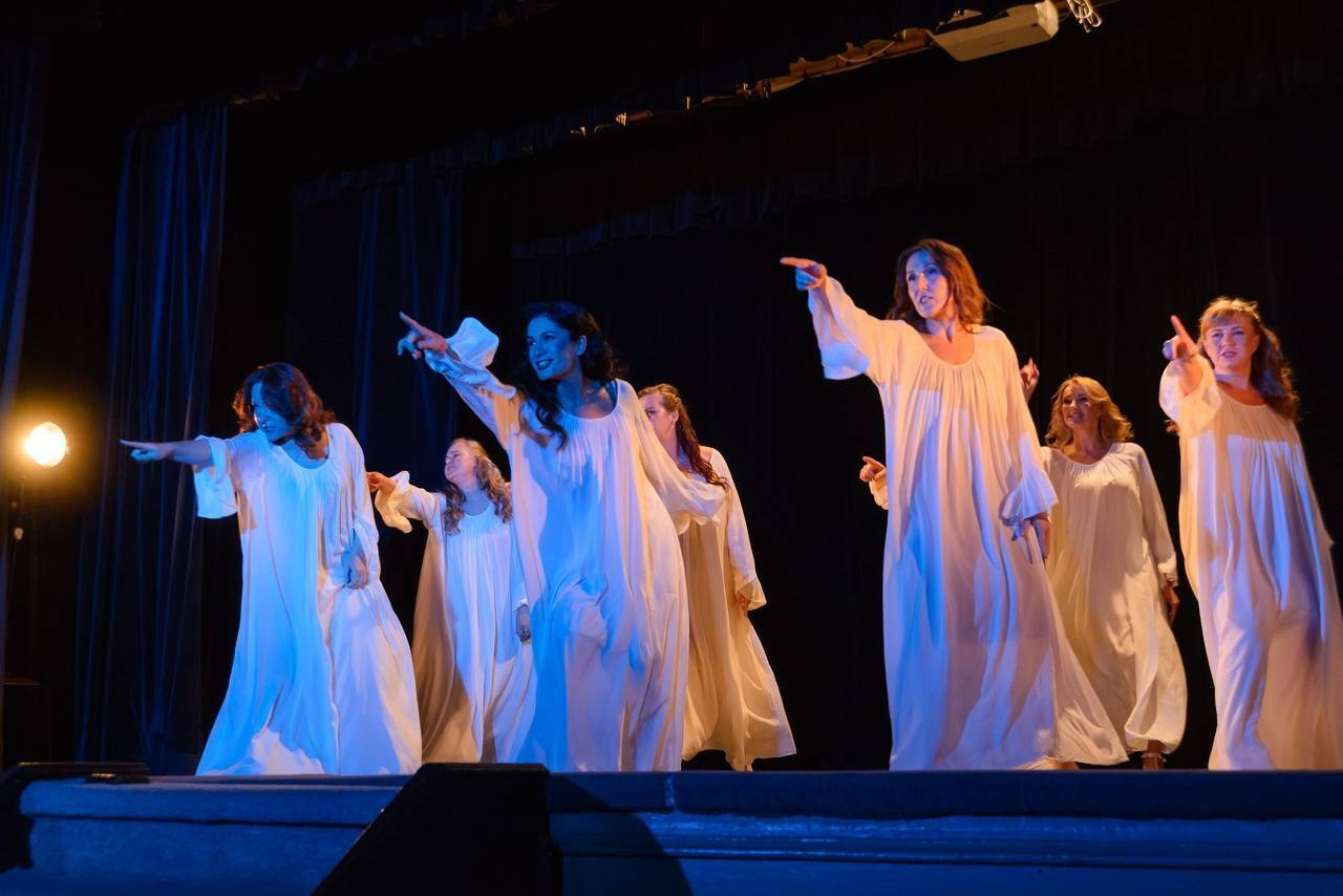 Театр в лицах. ЖиваЯ — театр Ксении Сосновских