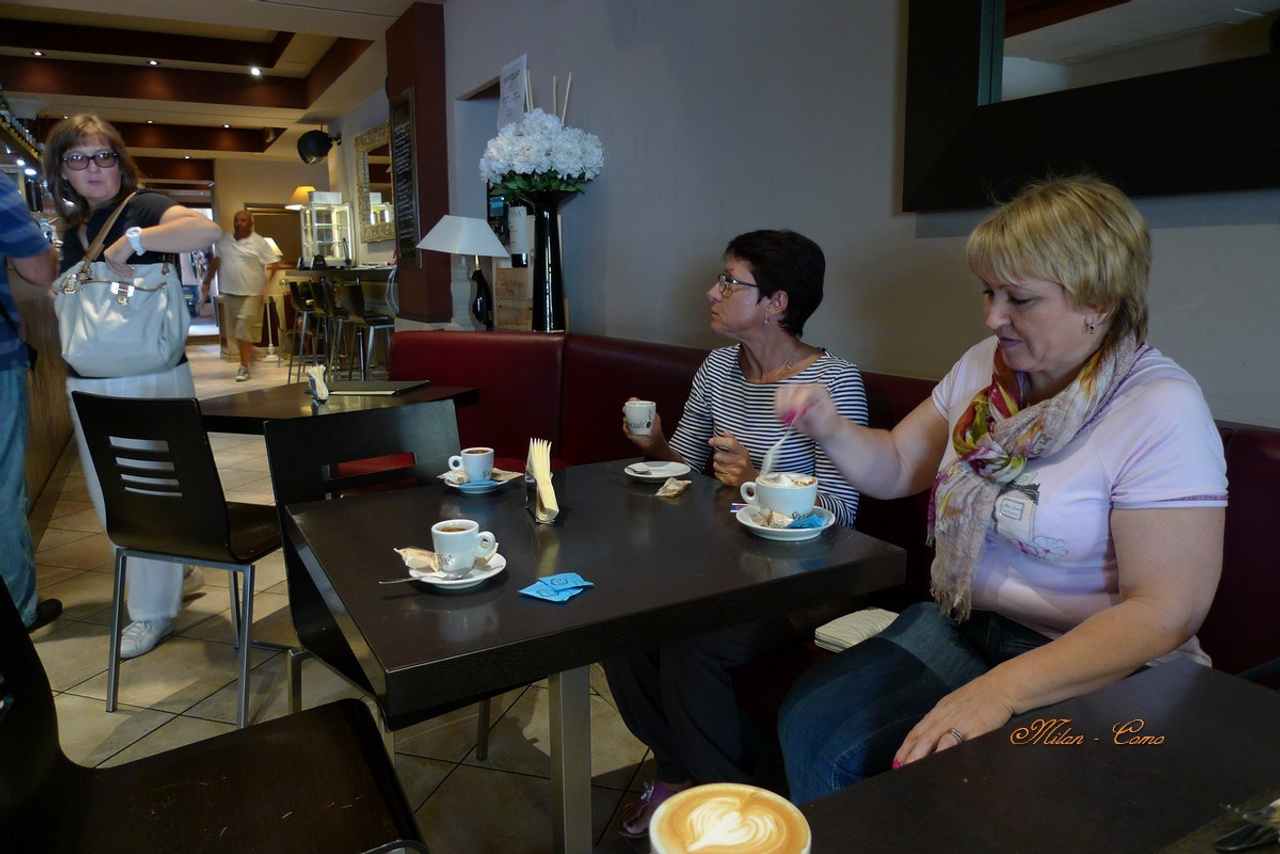 Италия. Милан 2012 г. Улица, люди, жизнь…