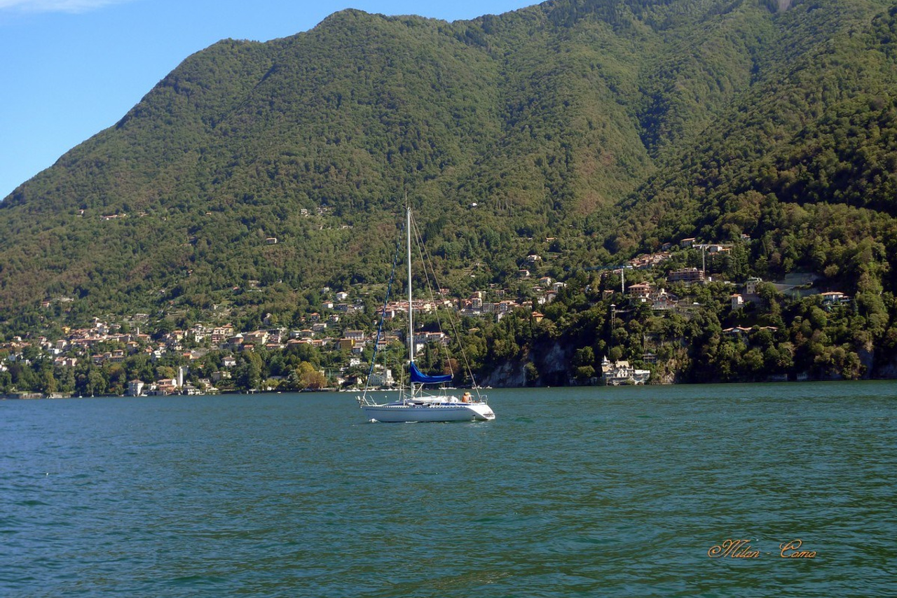 Италия. Милан 2012 г. Улица, люди, жизнь…