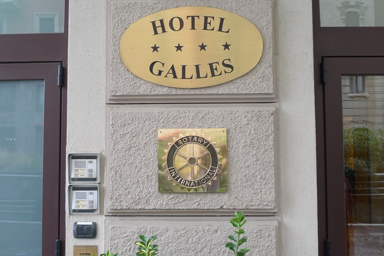 Италия. Милан 2012 г. Улица, люди, жизнь…