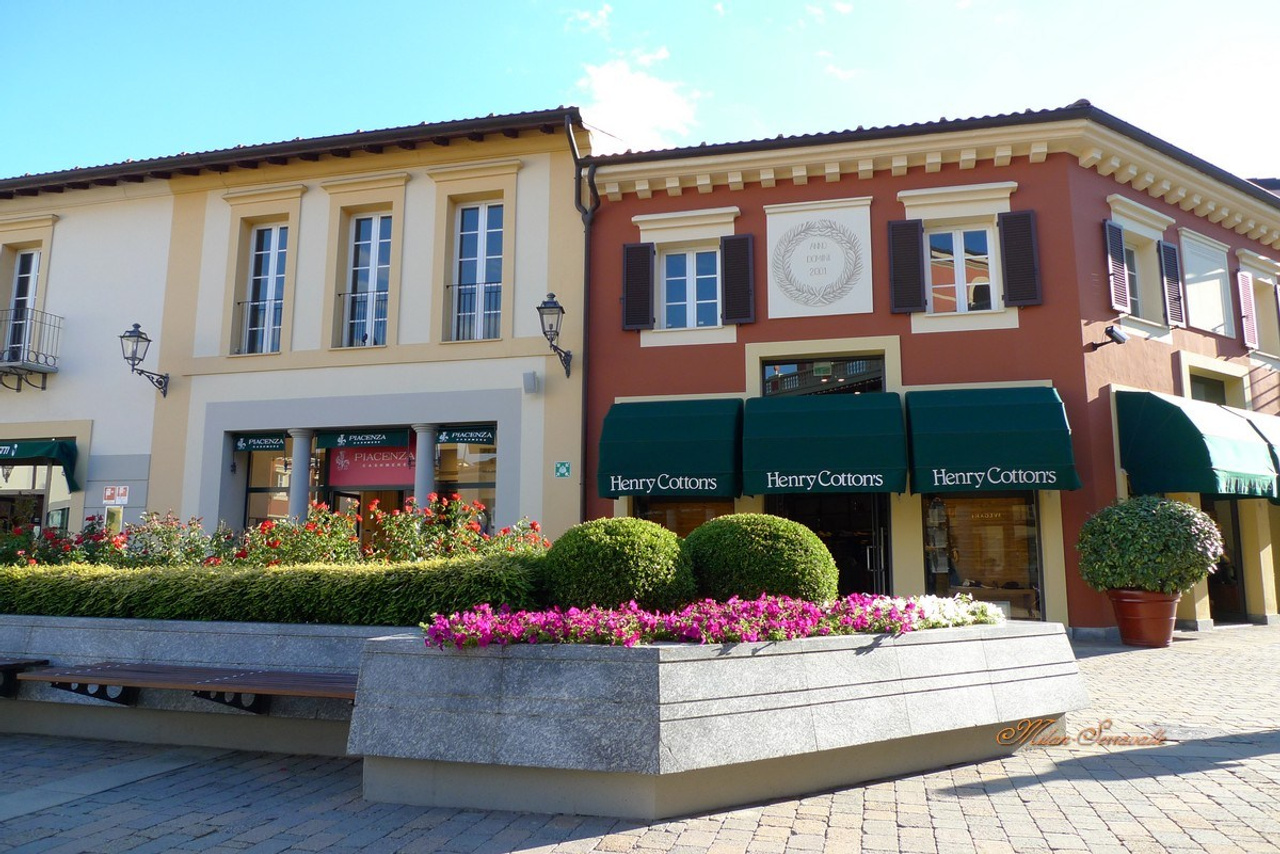 Италия. Милан 2012 г. Улица, люди, жизнь…