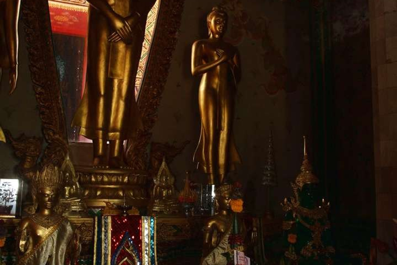 Тайланд 2011 г. Улица, люди, жизнь…