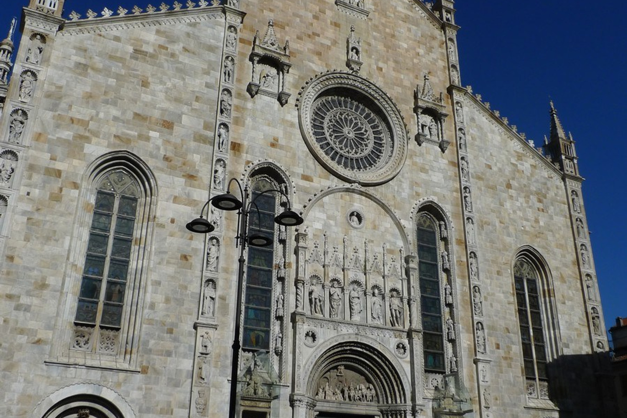 Италия. Милан 2012 г. Улица, люди, жизнь…