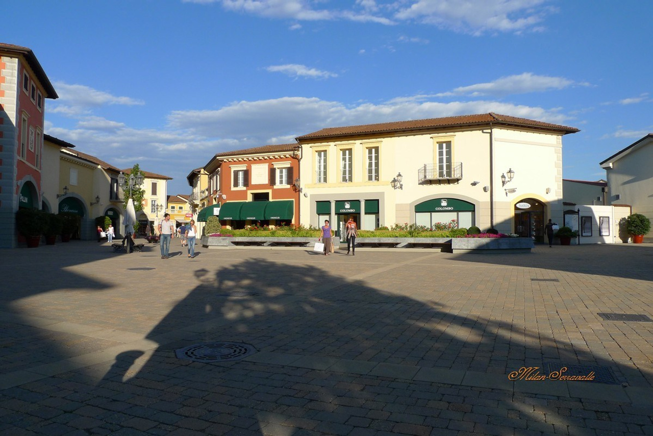 Италия. Милан 2012 г. Улица, люди, жизнь…