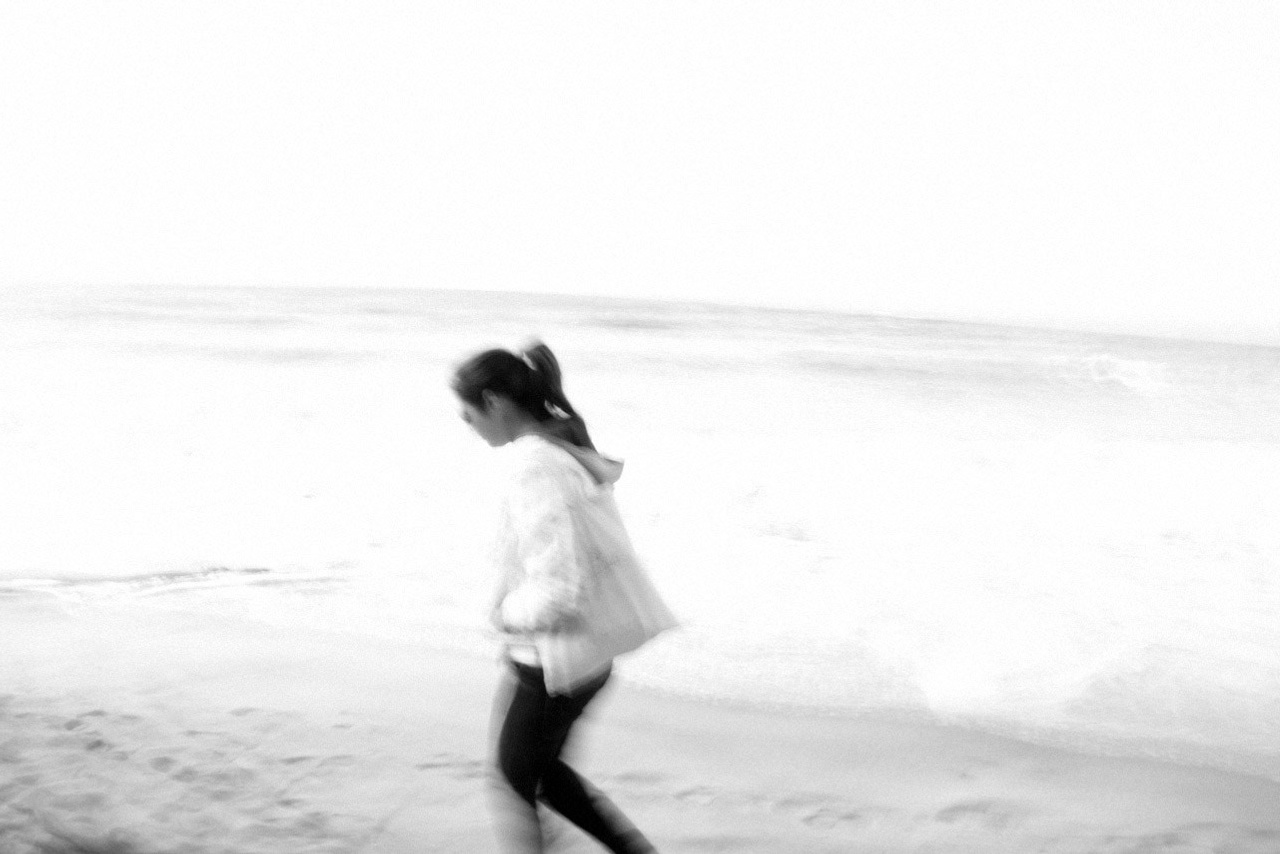 27/09/2009 Kristina on Beach