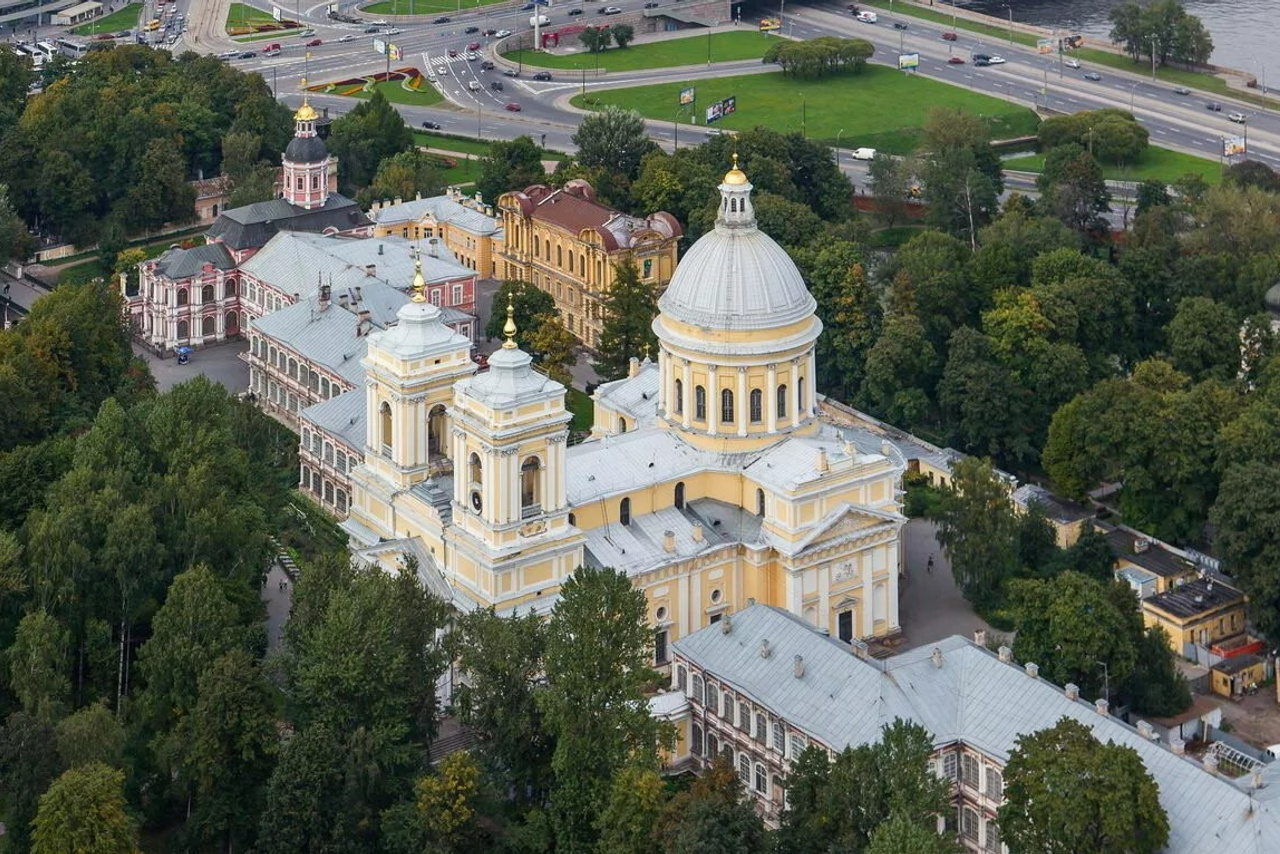 Свято-Троицкая Александро-Невская лавра