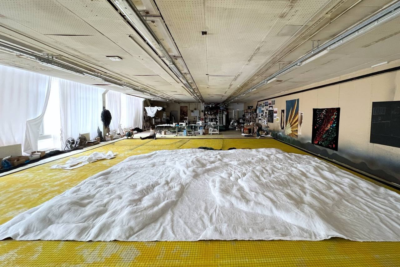 Декорации для спектакля «Евгений Онегин» | Театр БТК. История занавеса. Превращаем идею в технологию