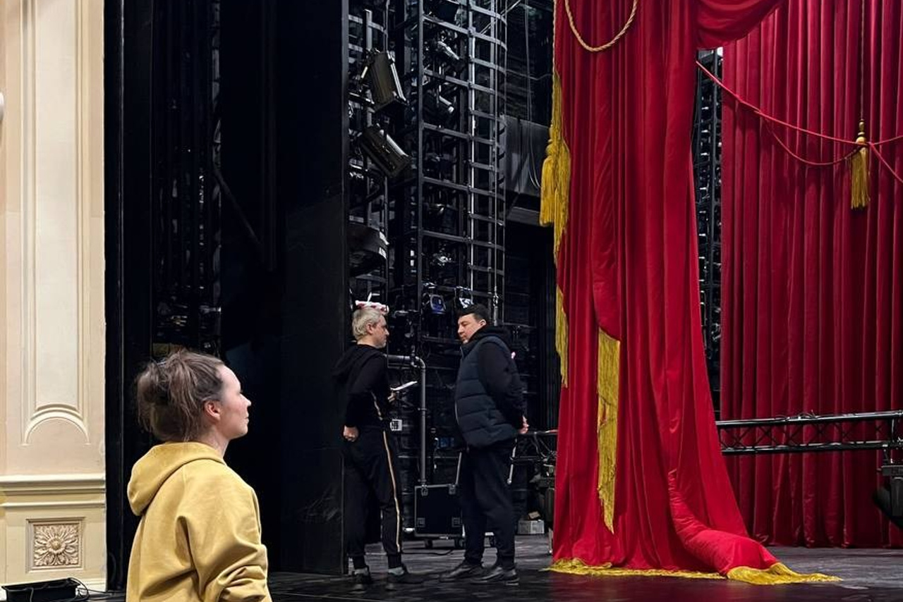 Полный цикл под ключ. История занавеса. Превращаем идею в технологию