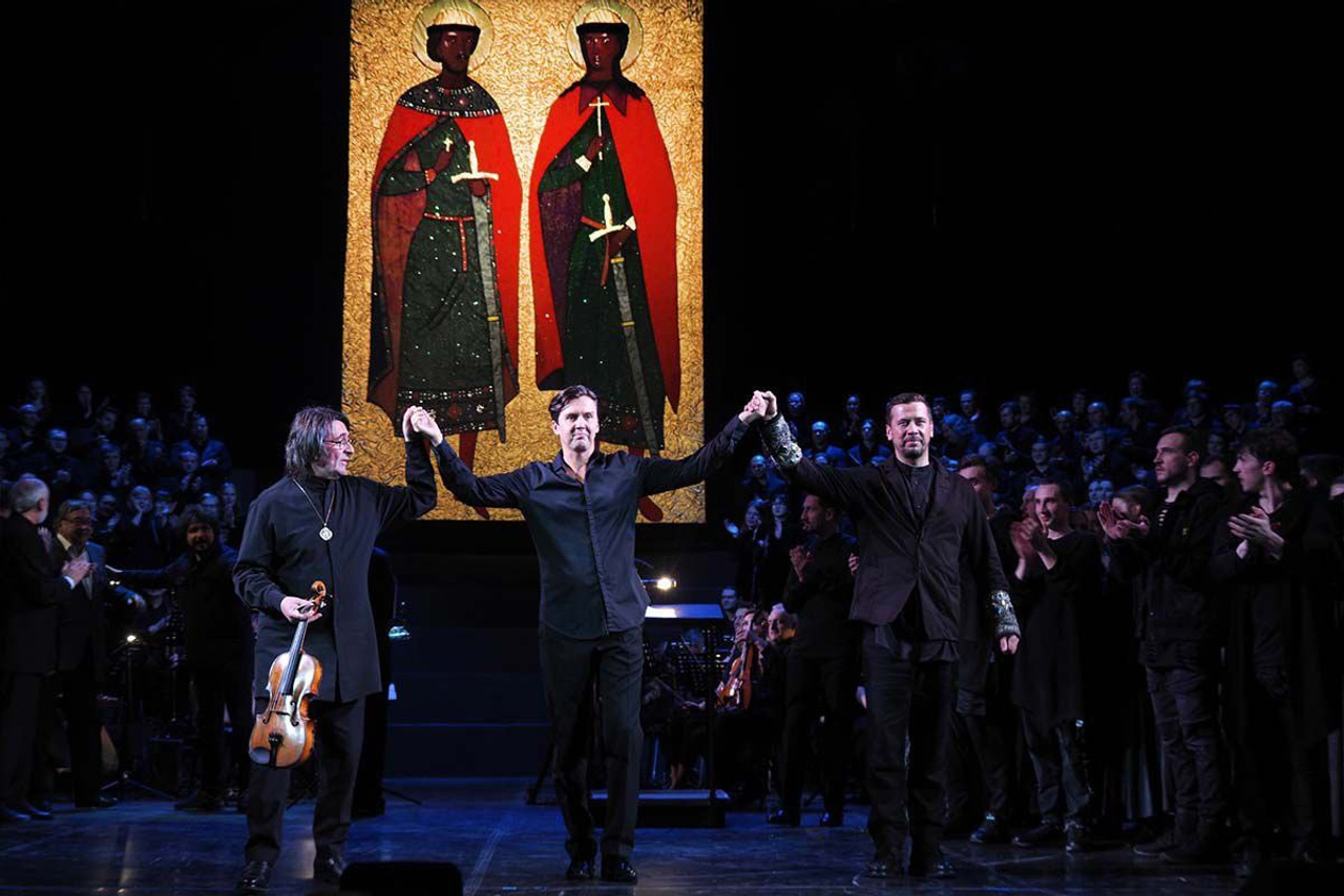 Пошив театральных занавесов и мягких декораций на заказ | Кулисы, падуги, задники. История занавеса. Превращаем идею в технологию