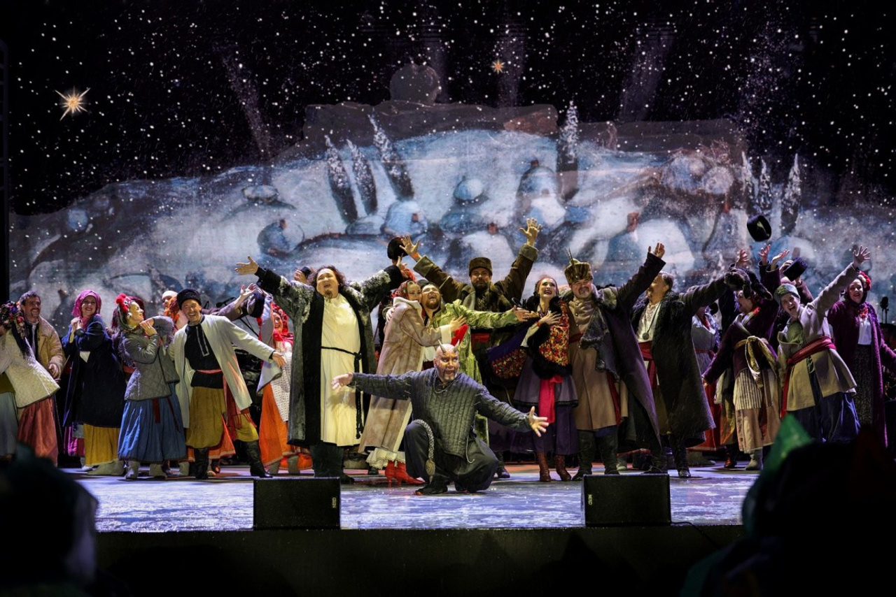 Художественная роспись тканей для сцены. История занавеса. Превращаем идею в технологию