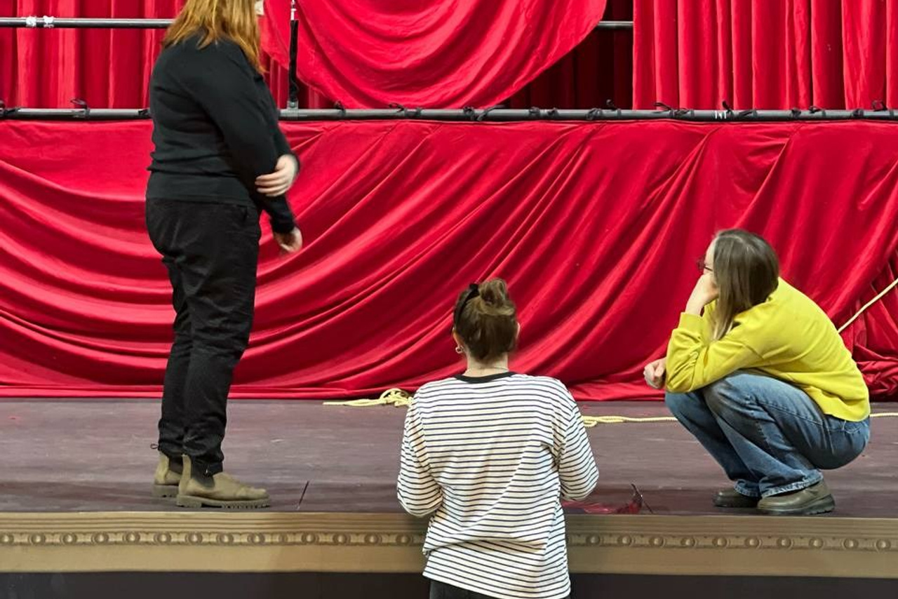 Полный цикл под ключ. История занавеса. Превращаем идею в технологию