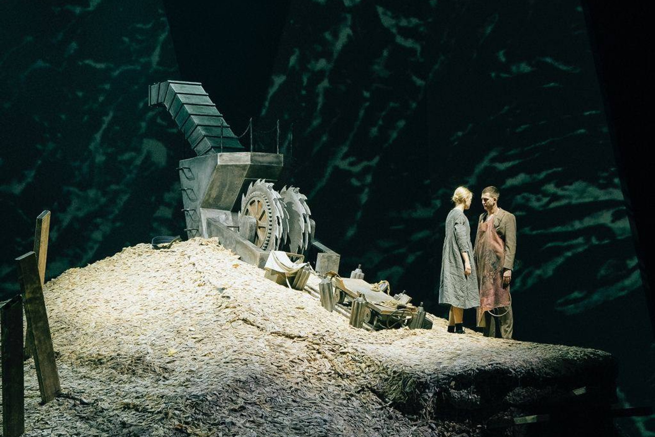 Наши работы по пошиву и росписи театральных декораций | Портфолио. История занавеса. Превращаем идею в технологию