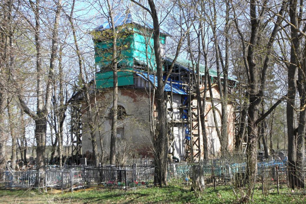 Церковь во имя Святой Троицы в д. Васильково. История Назиевского городского поселения