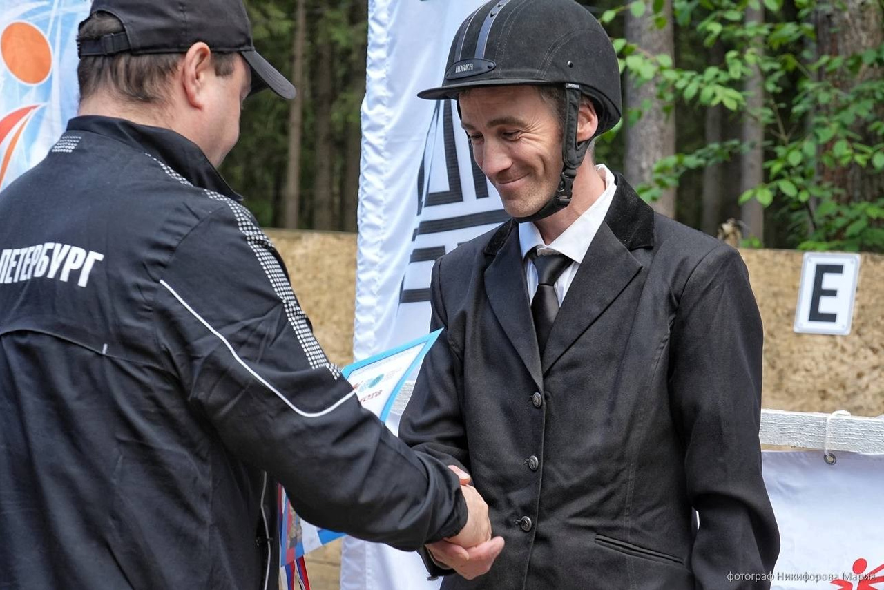 Соревнование по конному спорту