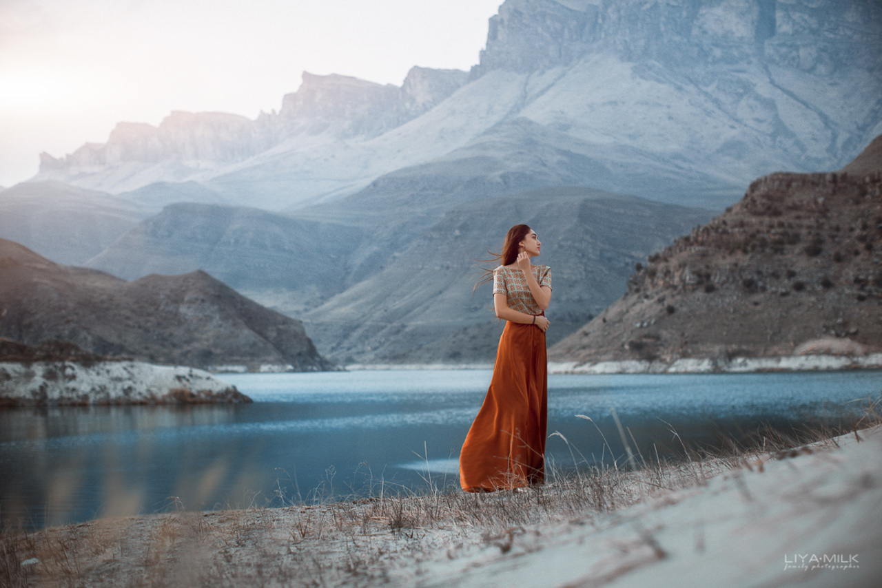 Былымское озеро.Сестры