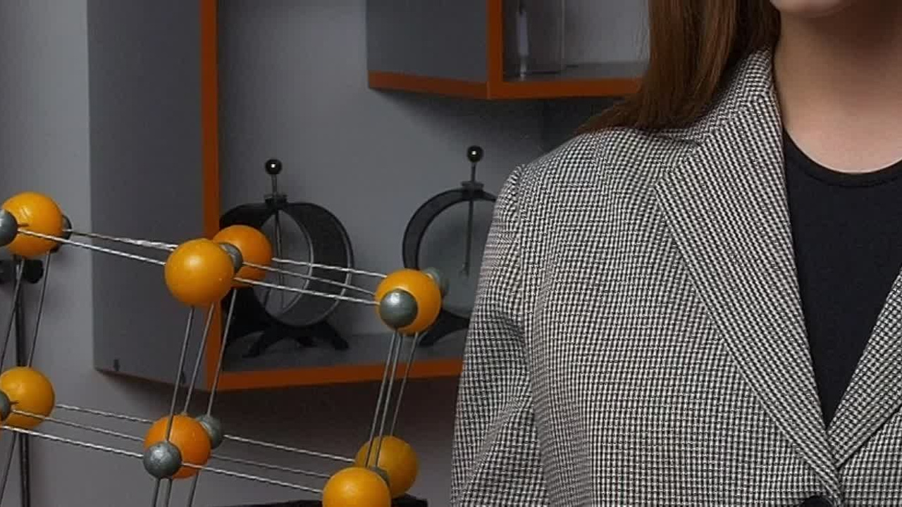 Школьные Альбомы 9-11. Фотограф города  Краснотурьинска Медведев Михаил