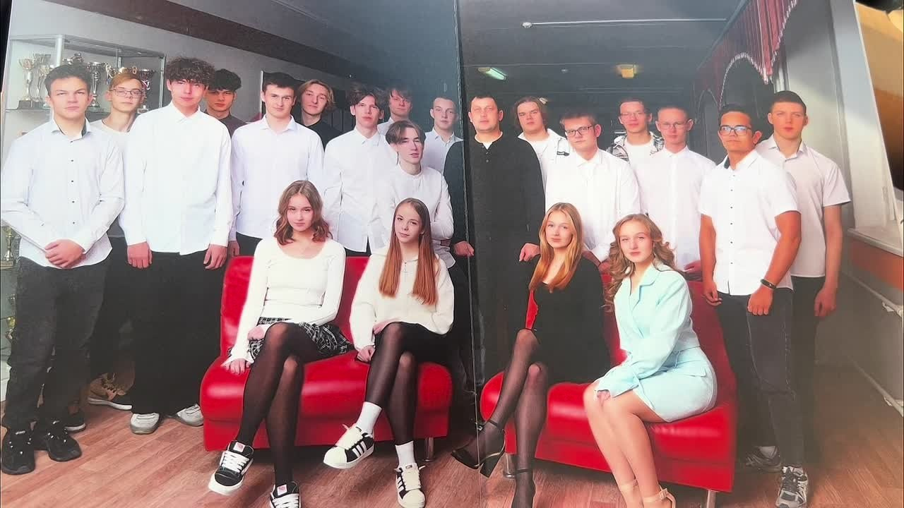 Школьные Альбомы 9-11. Фотограф города  Краснотурьинска Медведев Михаил