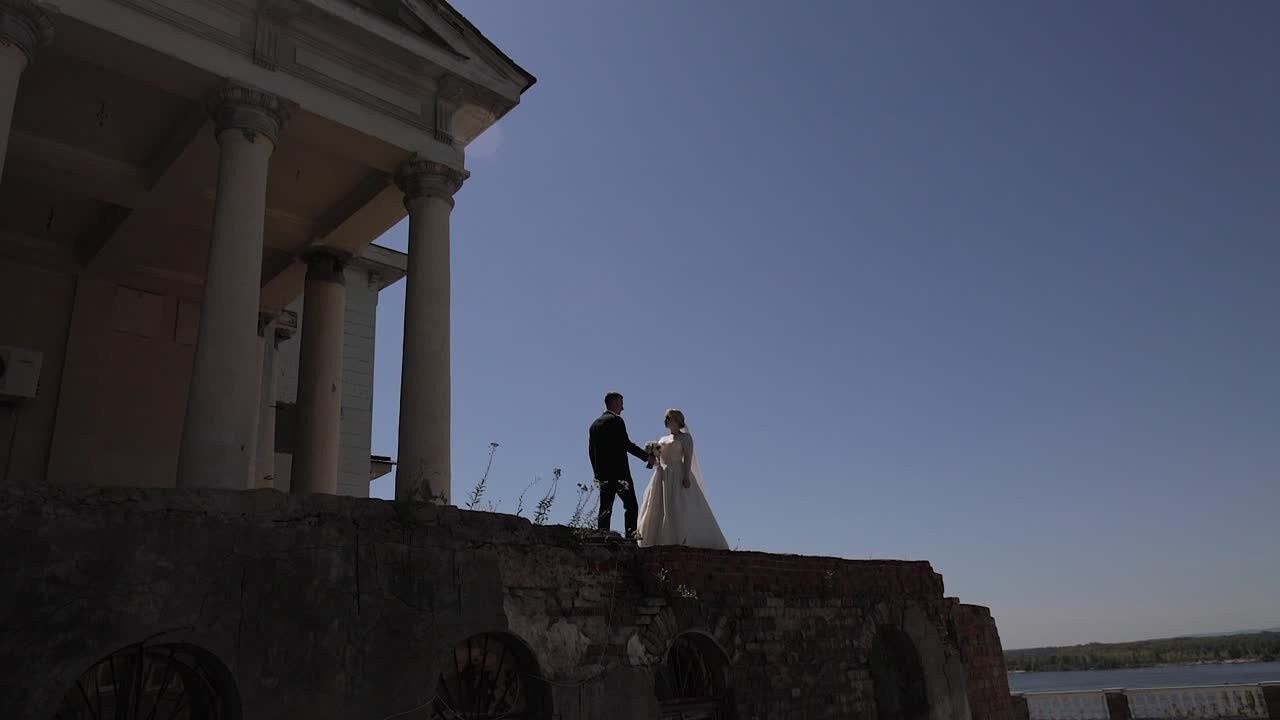 Свадебный видеограф Самара Олег Слеб. Свадебный видеограф и свадебный фотограф в Самаре Олег Слеб