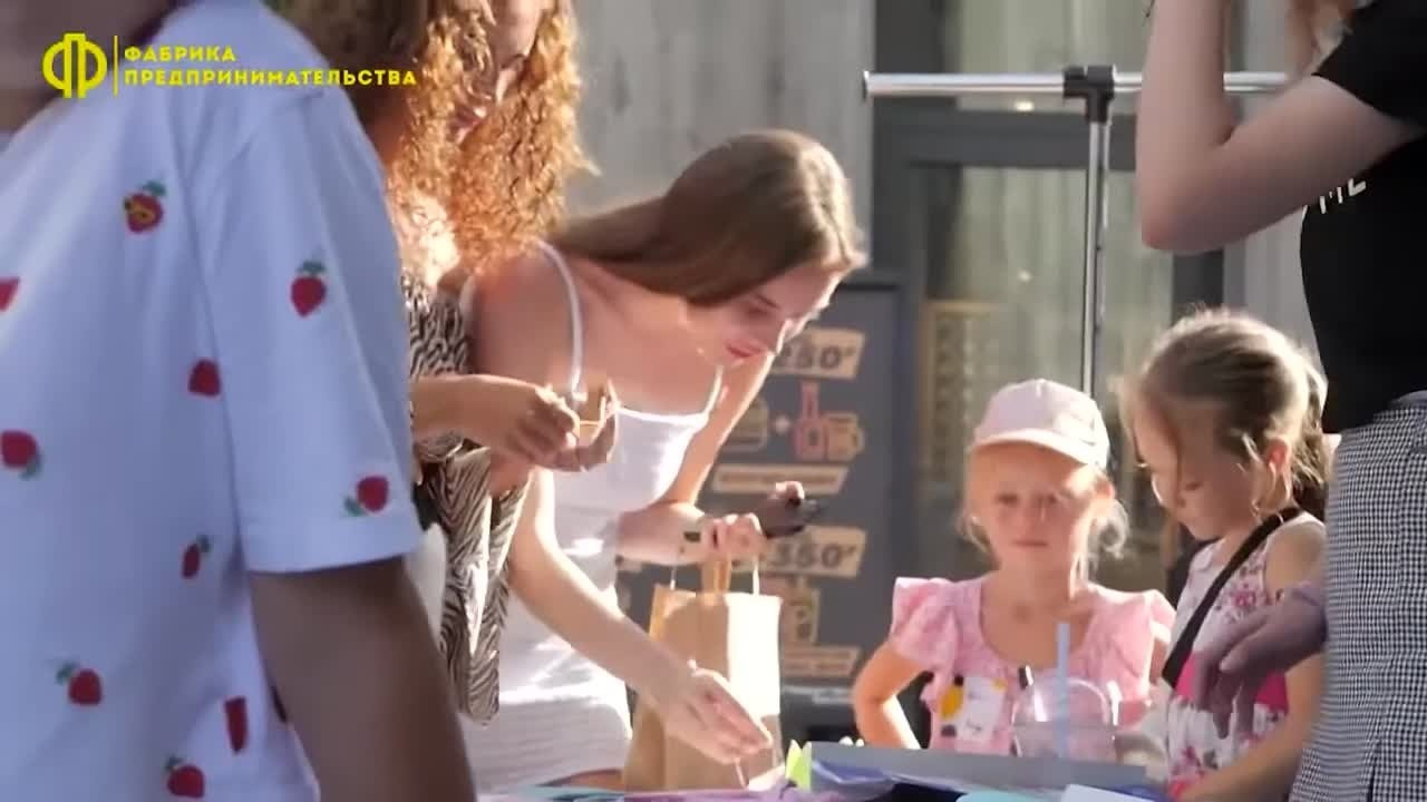 Видео с ведущим. Фото и видеосъёмка в Ярославле | Грибов Медиа контент студия  — от 2500 ₽/час