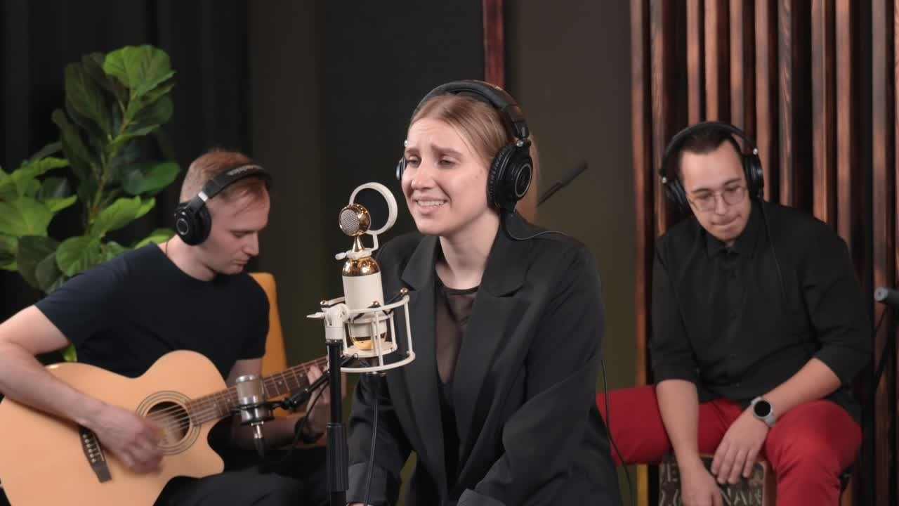 Те-самые видео. Кавер-группа «Те-самые» на свадьбу, корпоратив! В Туле, Москве, Калуге