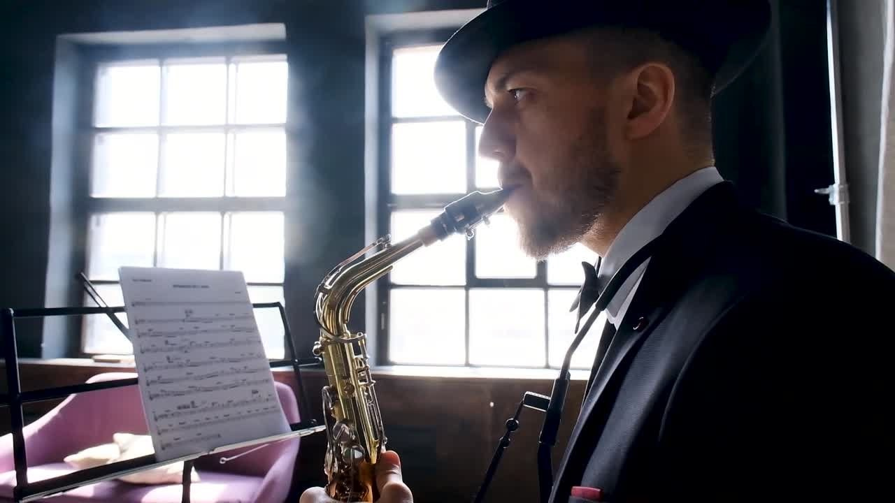 Видеопортреты мужчины. Фотограф и видеограф в Тюмени Анна Жагорина, ваши фото еще не отдавали так быстро!