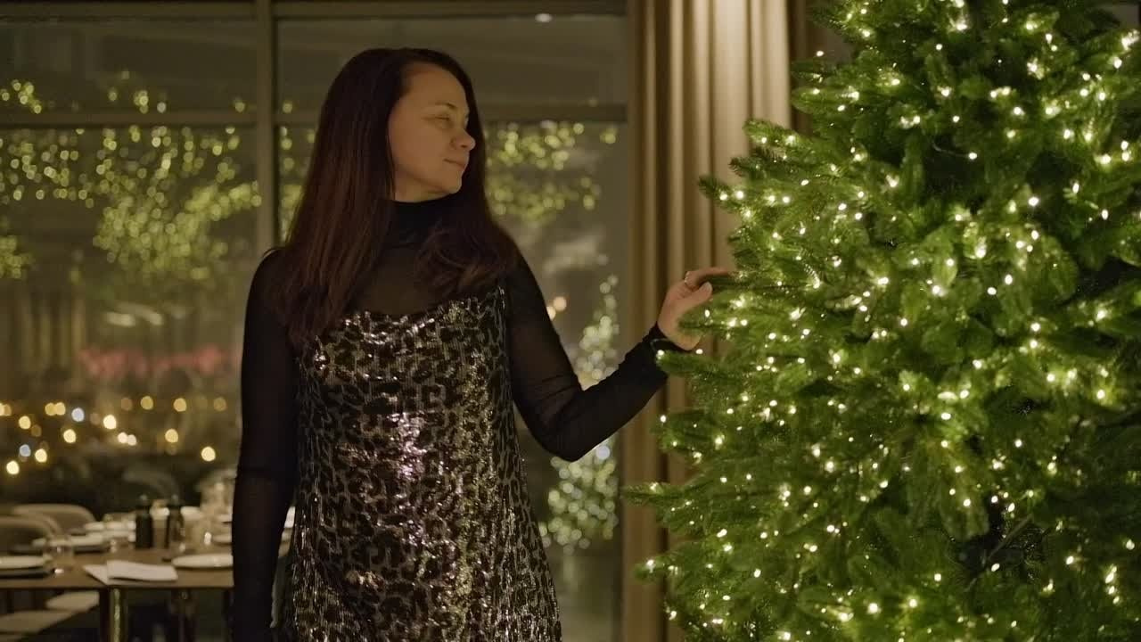 Видеопортреты девушки. Фотограф и видеограф в Тюмени Анна Жагорина, ваши фото еще не отдавали так быстро!