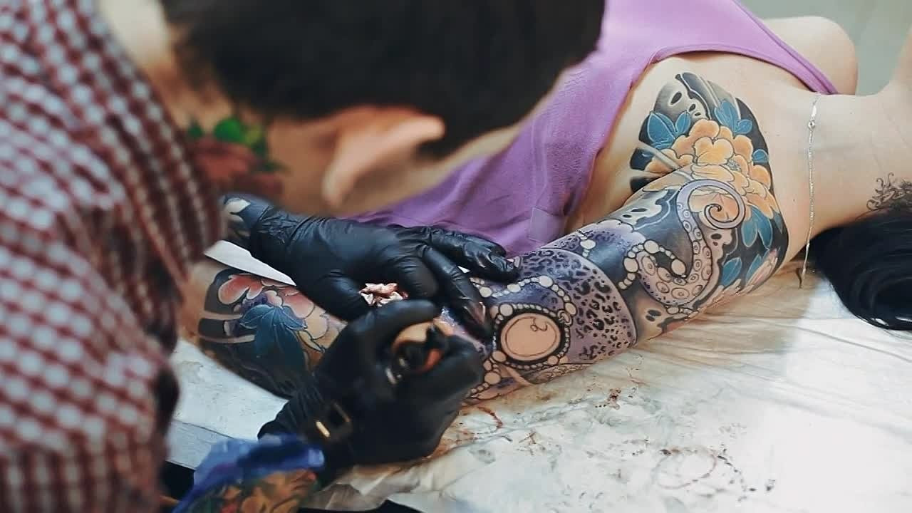 ЖЕНСКИЕ ТАТУИРОВКИ