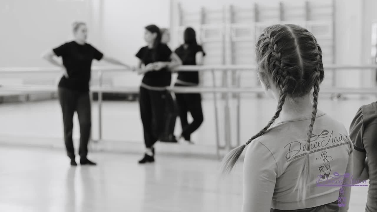 Документальное, закулисье, репортаж. Видеограф в Санкт-Петербурге Юлия Ермакова