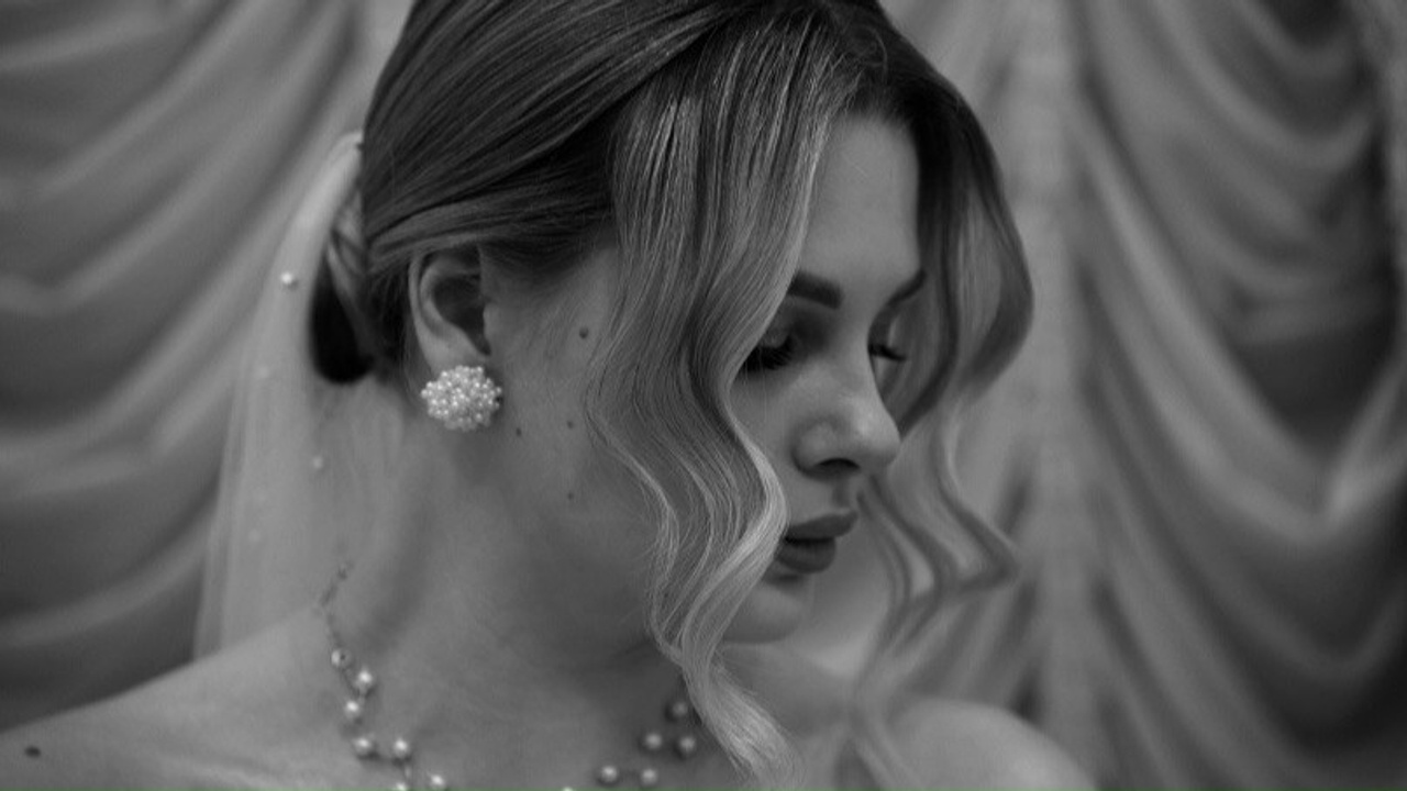 Свадебные фильмы. Свадебный видеограф, рилсмейкер, фотограф в Когалыме Меркулова Диана