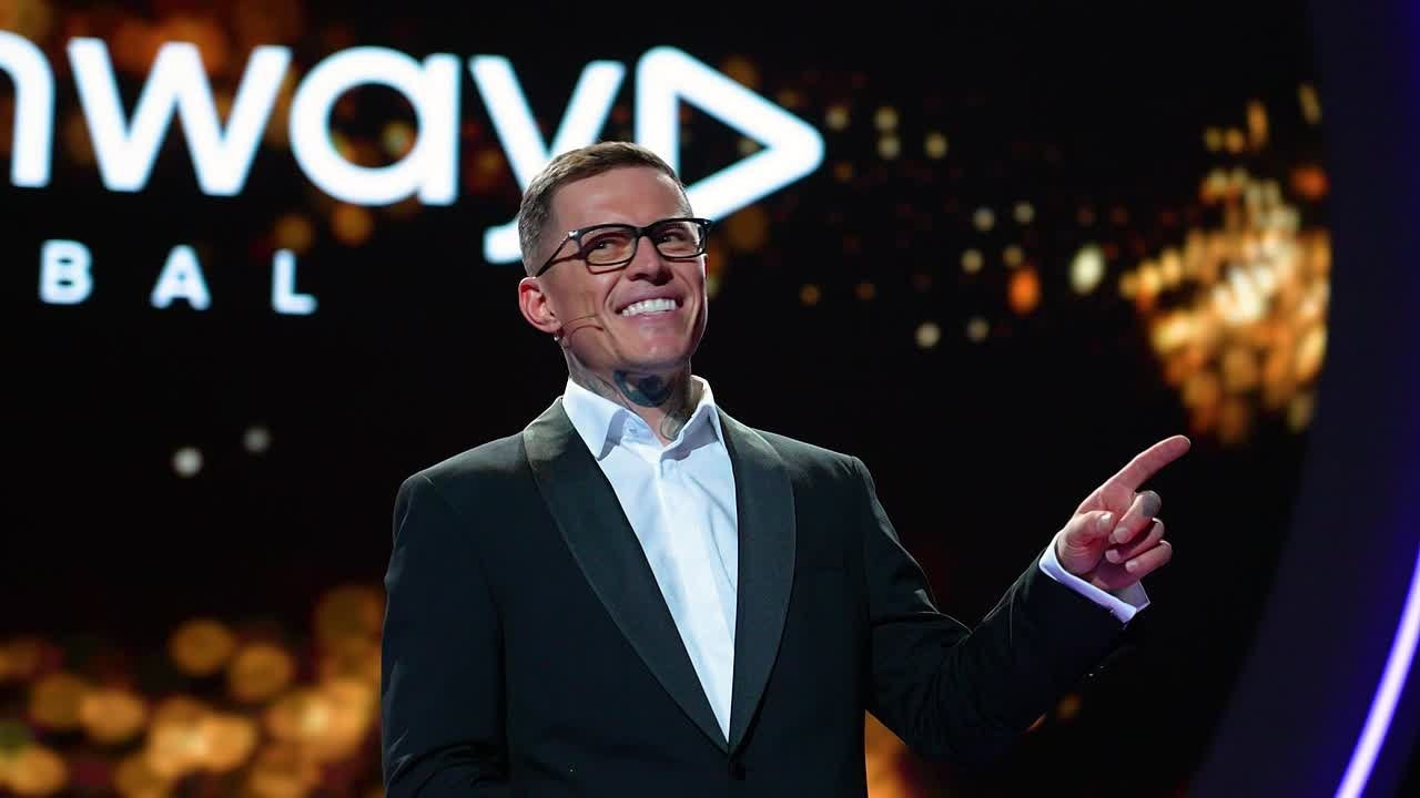 Bussiness. Ernest&Lisa Kim