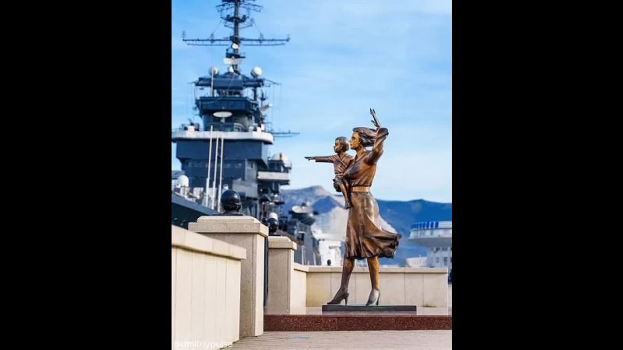 НейроКреативы. Дмитрий Пульс — фотограф, видеограф, рилсмейкер, нейрокреатор=) Снимаю в Новороссийске, Анапе, Геленджике, Краснодару и по Миру