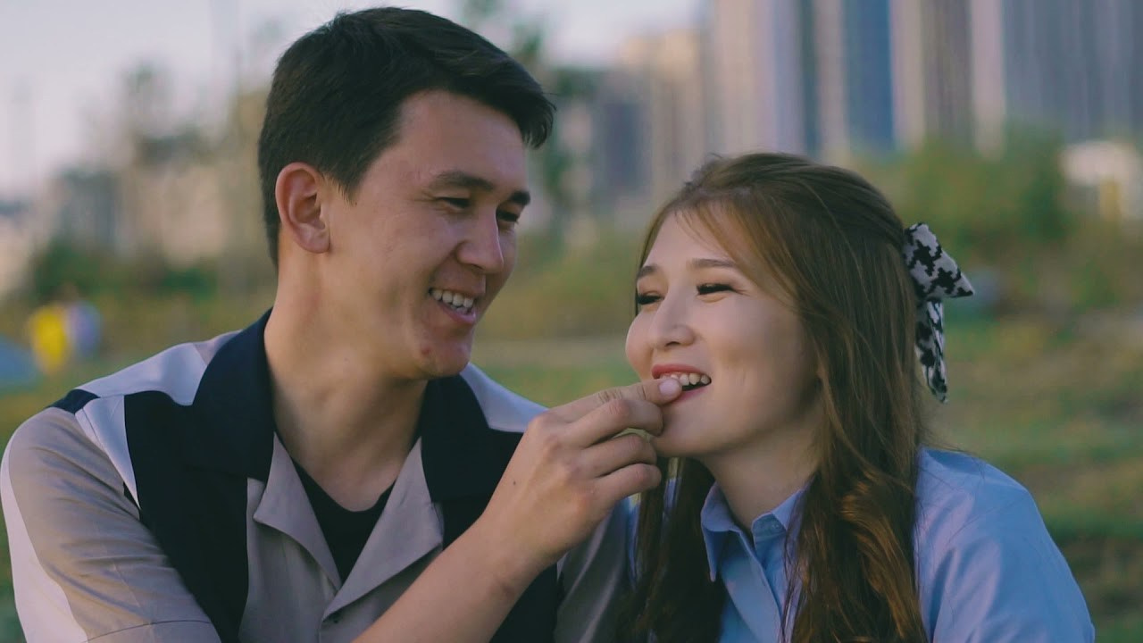 Love story. Уличный и студийный фотограф в Астане Ержанов Нурасыл